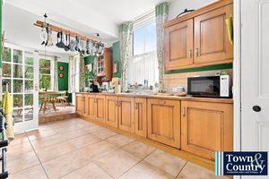 REGENT ROAD- click for photo gallery